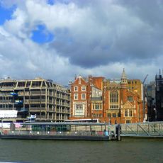 Blackfriars Millennium Pier