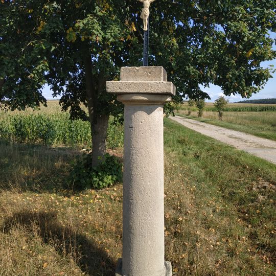 Kříž východně od Žichlic