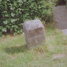 Milestone, Hartley village, by "Pleasant View"(was Hartley House)