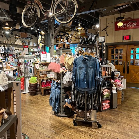 Cracker Barrel Old Country Store