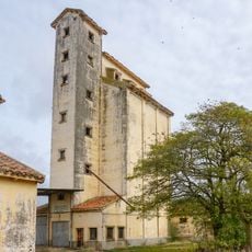Silo of Villanueva del Campo
