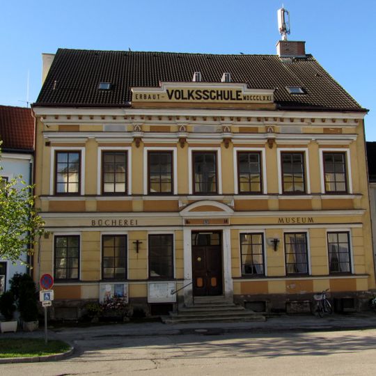 Heimatmuseum, ehem. Schule