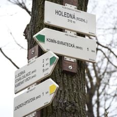 Rozcestník Holedná - rozhledna