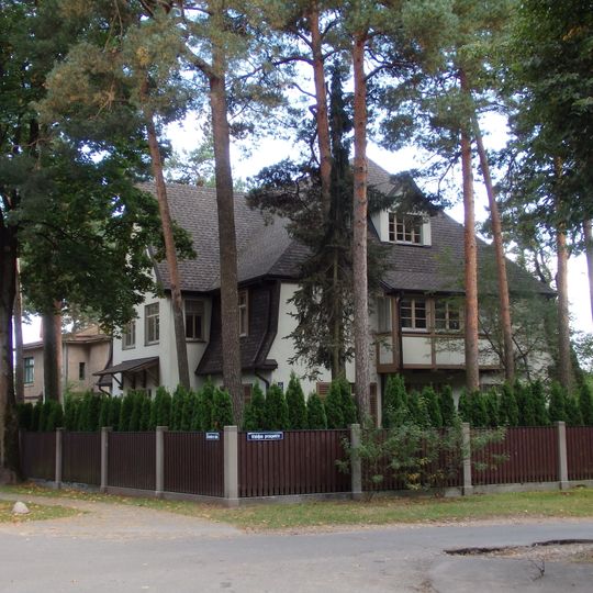 Savrupmāja