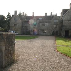 Coln Manor