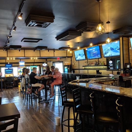 Tap 22 Grill & Bar