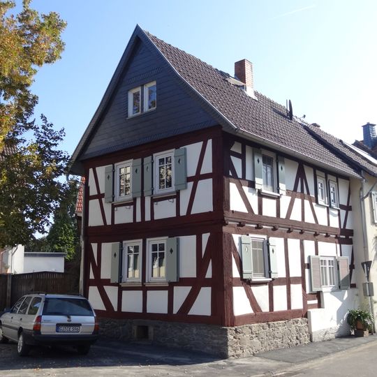 Münzenberger Straße 4