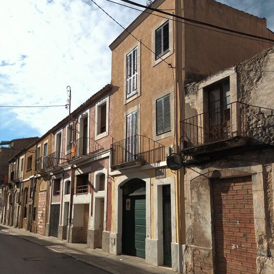 Cases de comparet al carrer Sant Pere