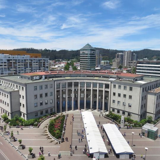 Plaza René Schneider