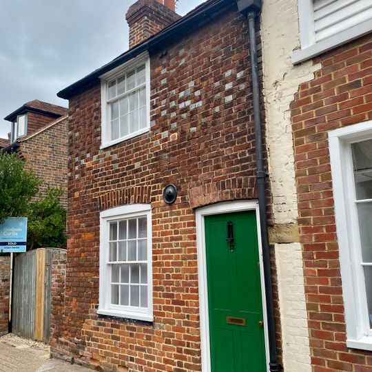 No 13 And Attached Boundary Wall