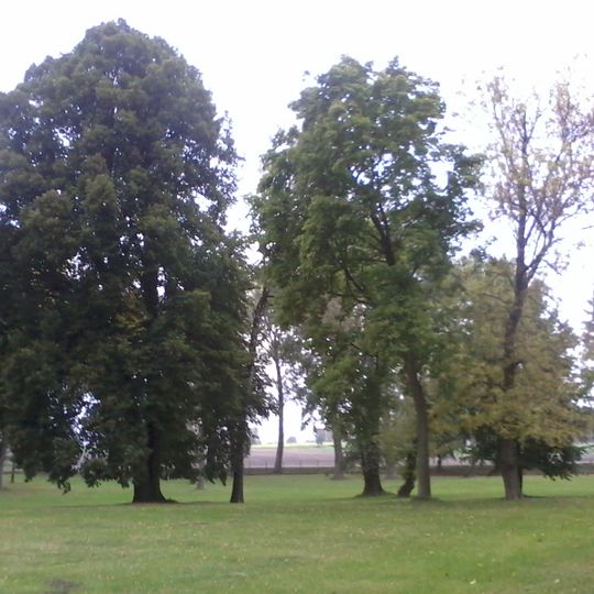 Manor park in Nowe Depułtycze