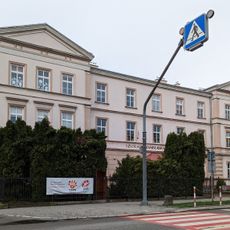 Budynek koszarowy, ob. gimnazjum