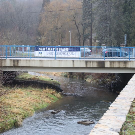Bridge over the Loděnice nearby the monastery in Svatý Jan pod Skalou