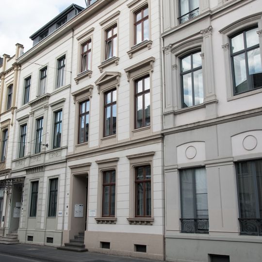 Thomas-Mann-Straße 57