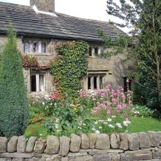 Faweather Grange And Attached Barn