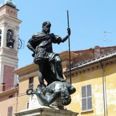 Statue of Ferrante I Gonzaga, Guastalla