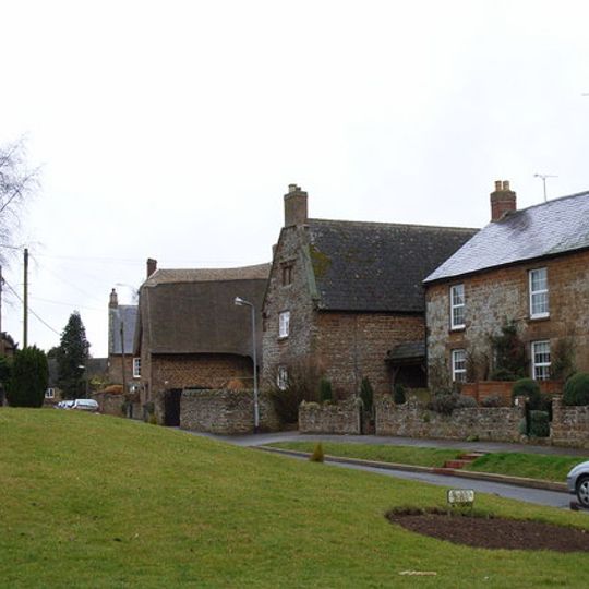 Byfield market cross