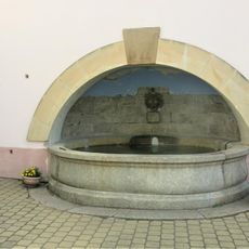 Kašna u hotelu Florian v Lokti