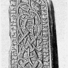 Upplands runinskrifter 716