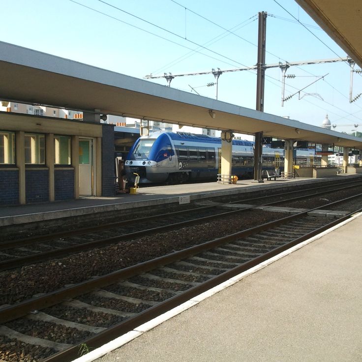 Boulogne-Ville railway station