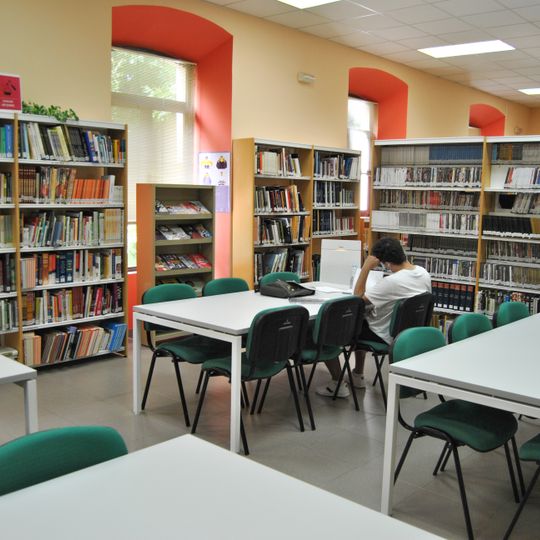 Biblioteca Pública Municipal de Villarrubia de los Ojos - Francisco Gómez-Porro