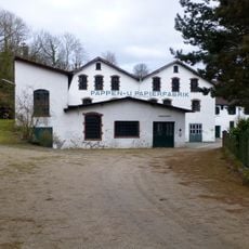 Pappenfabrik und ehem. Papiertrockenhallen