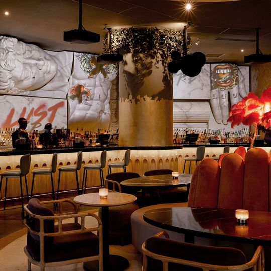 Saint Restaurant