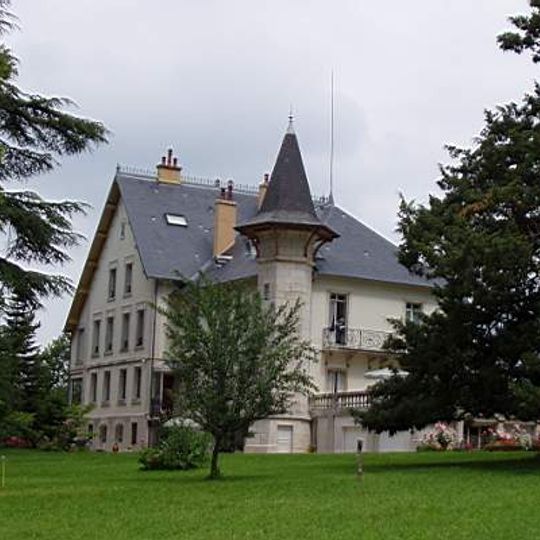 Château aux Combes