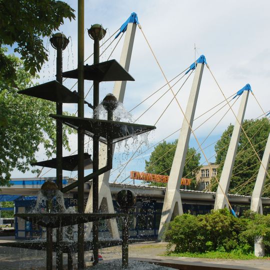 Sachgesamtheit Omnibusbahnhof und Brunnen, Chemnitz-Zentrum