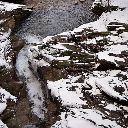 Seven Tubs Natural Area