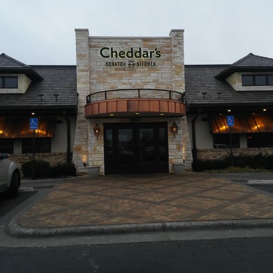Cheddar's