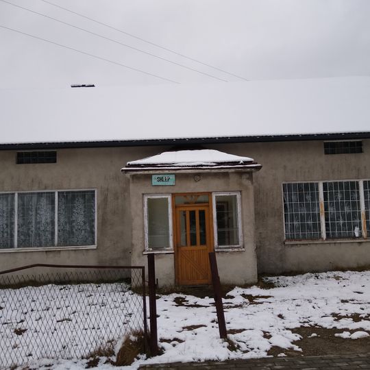 Dawny sklep odzieżowy w Niwiskach