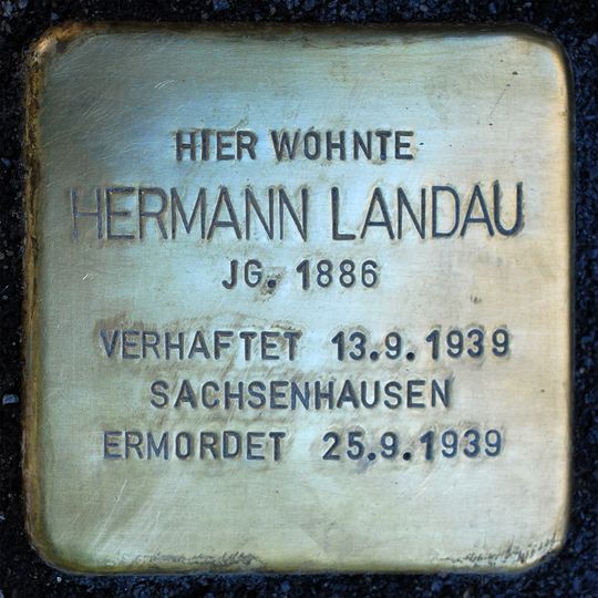 Stolperstein en memoria de Hermann Landau