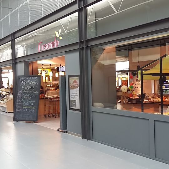 Crescendo Restaurant