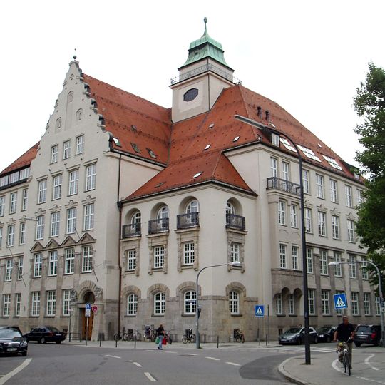 Gisela Gymnasium