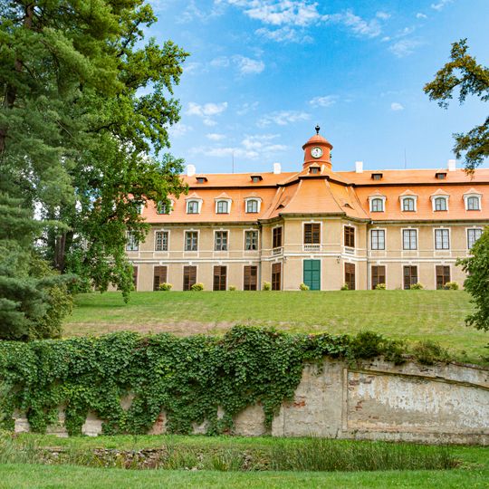 Teatrum v zámeckém parku Rájec nad Svitavou