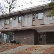 Dr. John and Gerda Meyer House