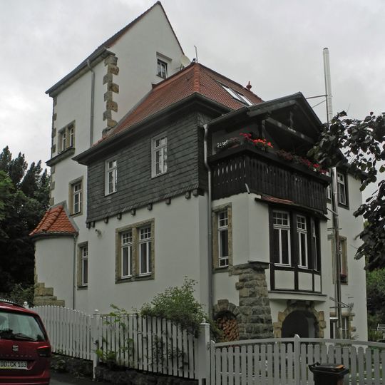 Bachmannstraße 1
