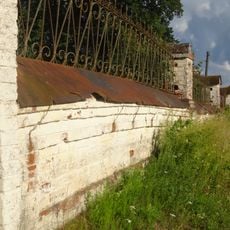 Ограда (Воскресенское Старое)