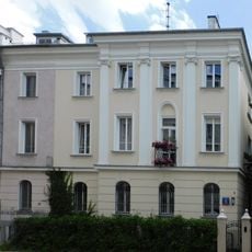 Dom przy ulicy Mochnackiego 13