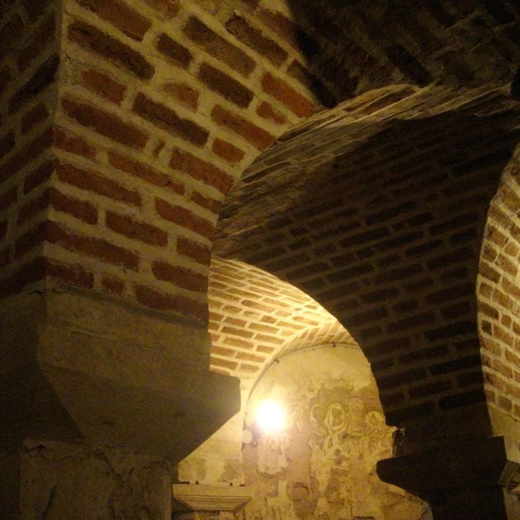 Saint-Avit Crypt