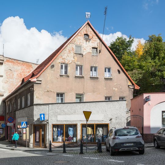 1 Piastów Street in Nowa Ruda