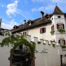 Paulser Dorfkeller, Paulser Straße 06-10