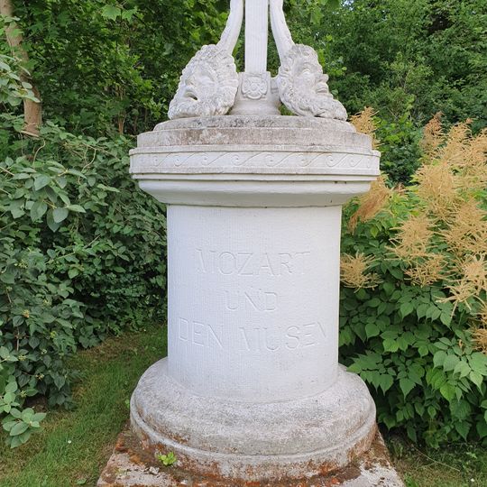 Mozart-Denkmal Tiefurt