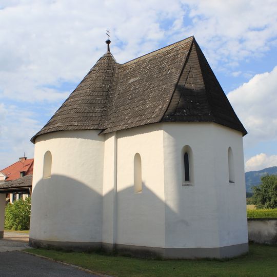 Karner mit Sankt Michaelskapelle