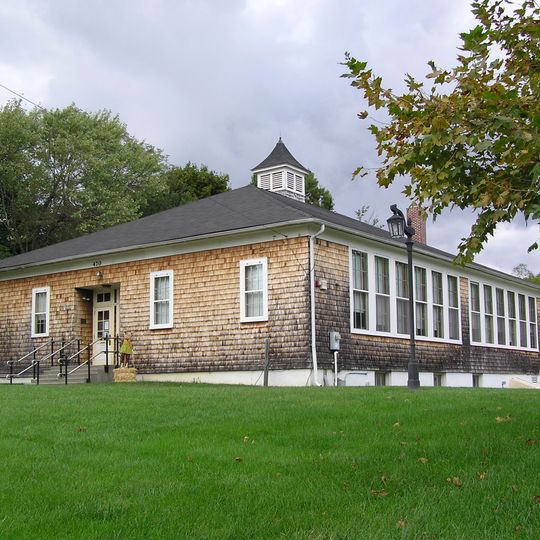 Clarksburg School