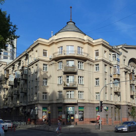 9 Mykhaila Hrushevskoho Street