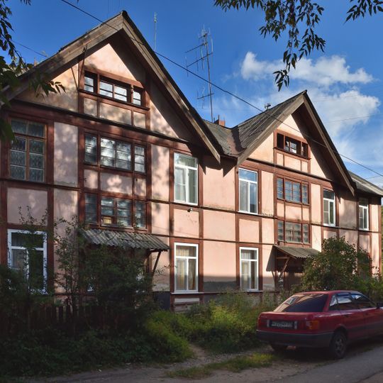 Жилой дом на 10 квартир в первом рабочем посёлке