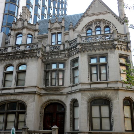 Walnut-Chancellor Historic District