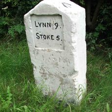 Milestone, roadside at TF6617805997
